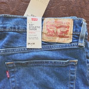 Levi’s Men’s 541 Athletic Taper NWT 36x32